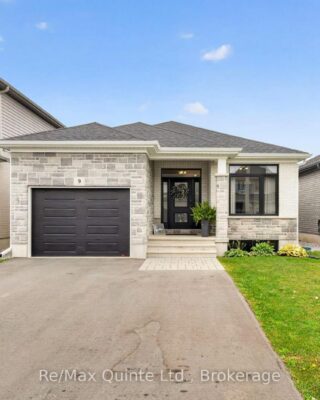 9 Peace River Street, Belleville