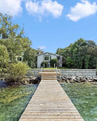 9 Point Crescent, Kingston