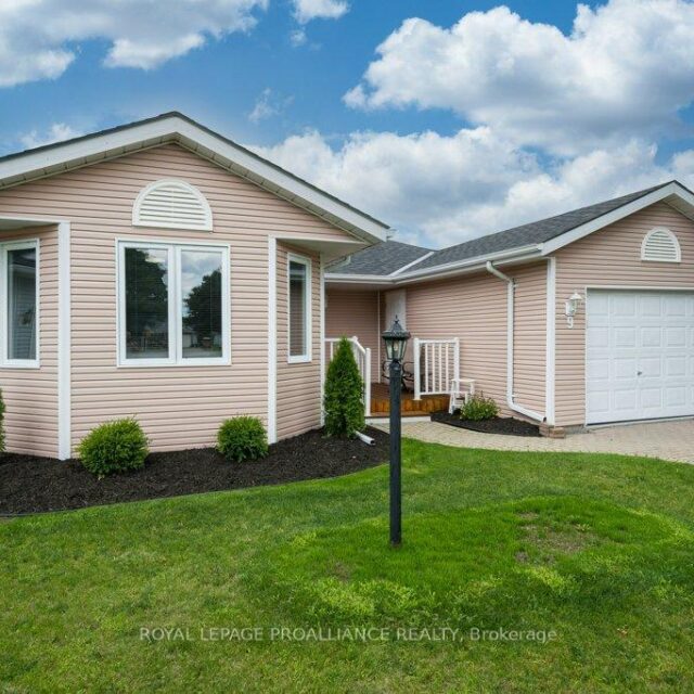 9 Quaker Court, Prince Edward County
