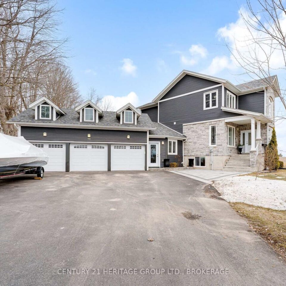 90 Aragon Road, Kingston
