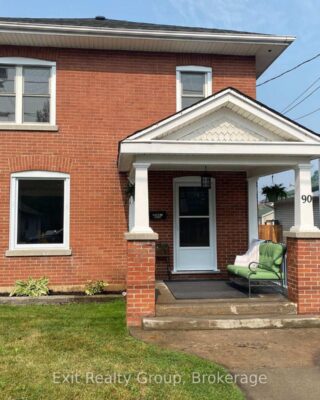 90 Byron Street, Quinte West