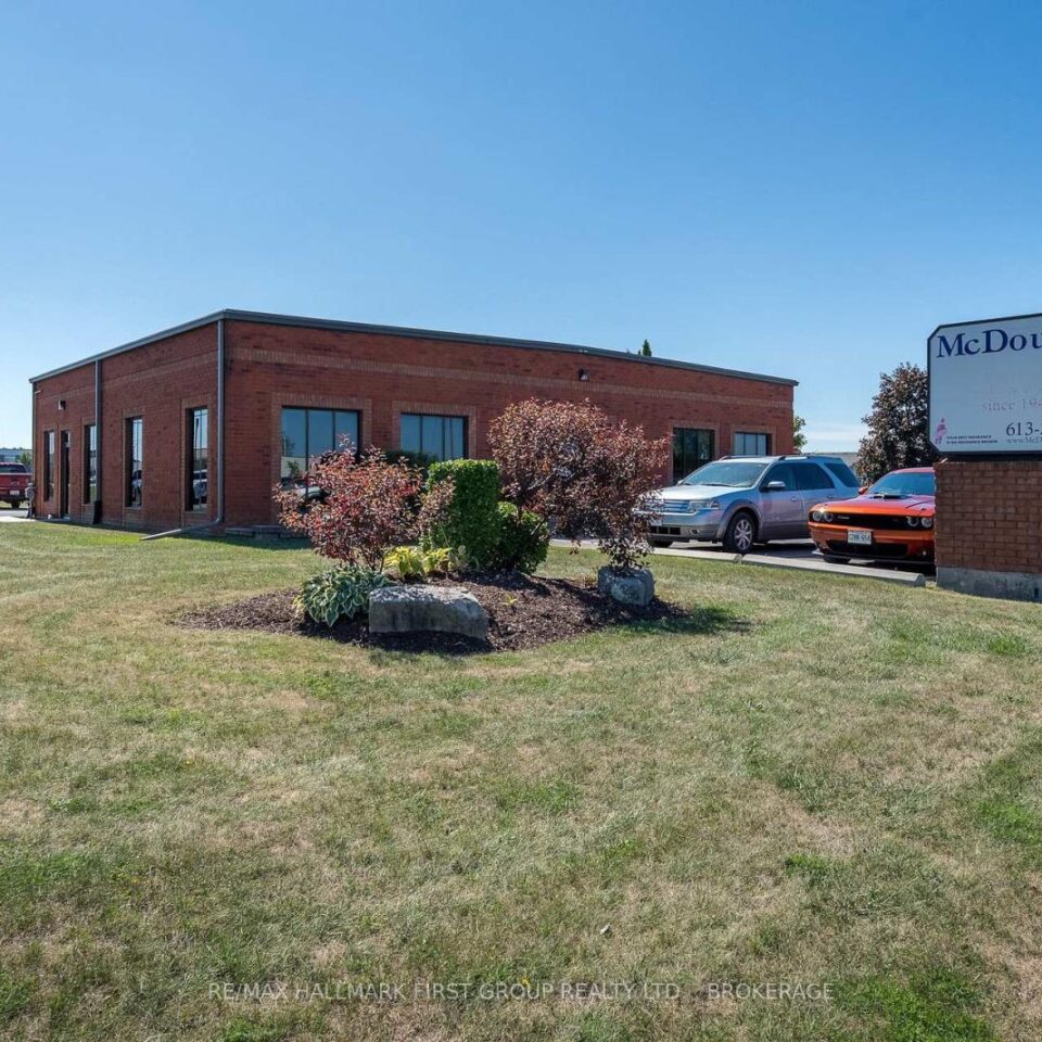 90 Industrial Boulevard, Greater Napanee