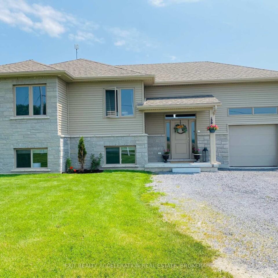 90 Shermans Point Road, Greater Napanee (greater Napanee)