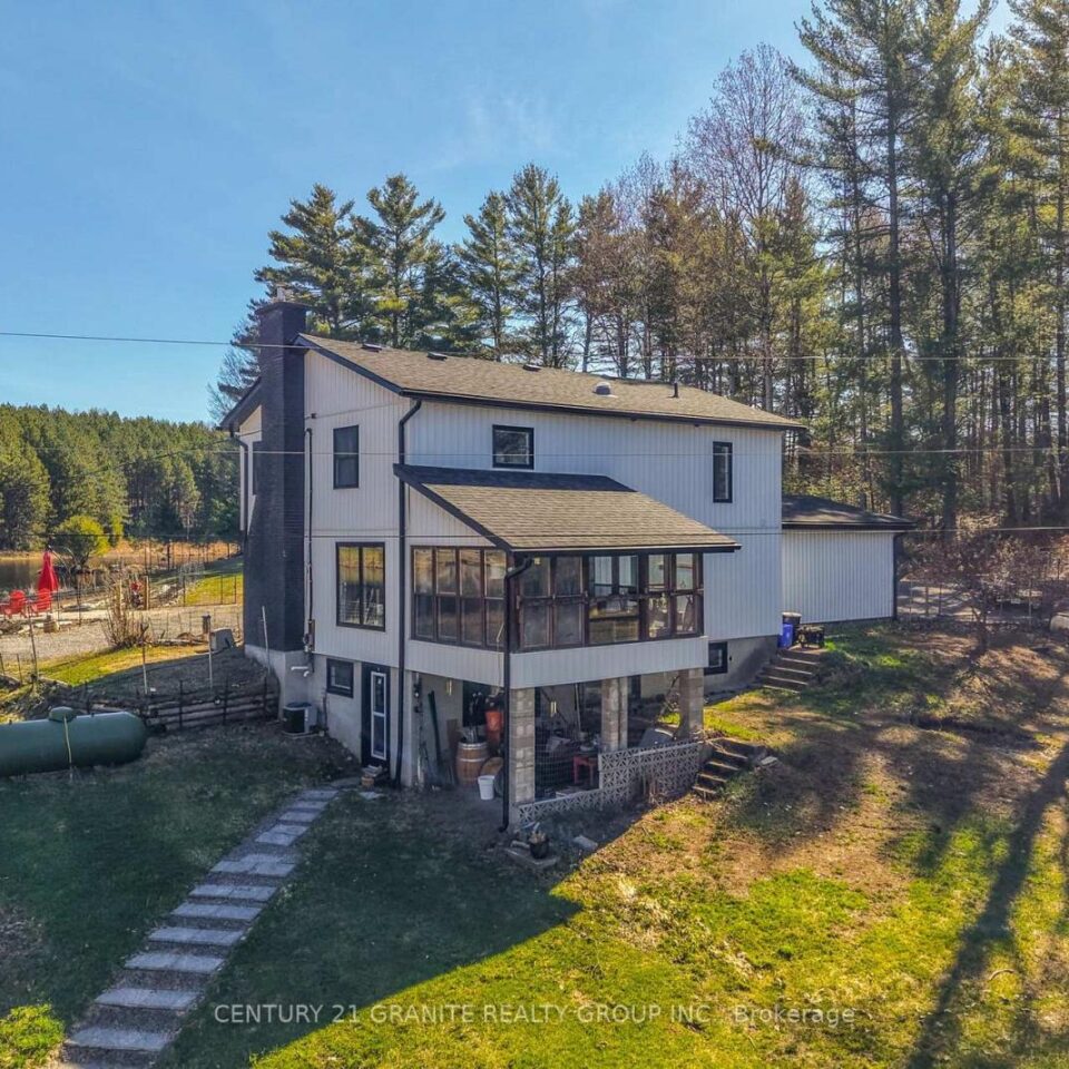 900 B New Carlow Road, Hastings Highlands