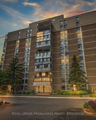 903 – 2 Mowat Avenue, Kingston