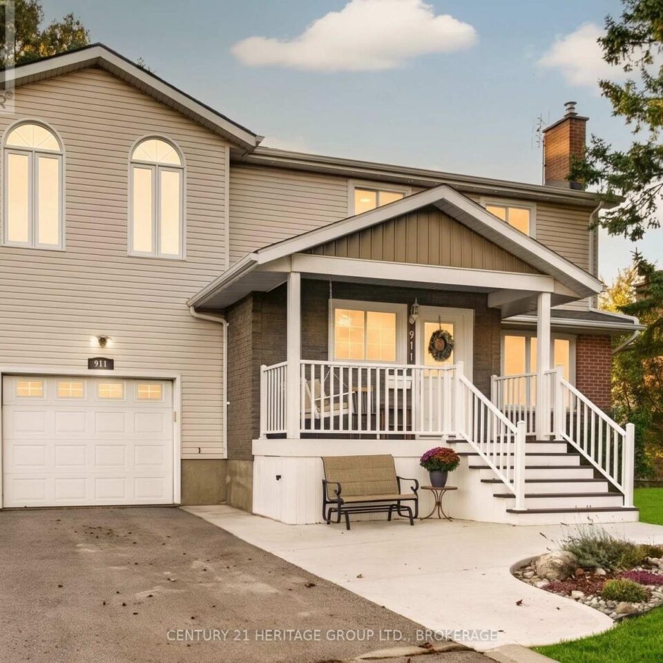 911 Auden Park Drive, Kingston