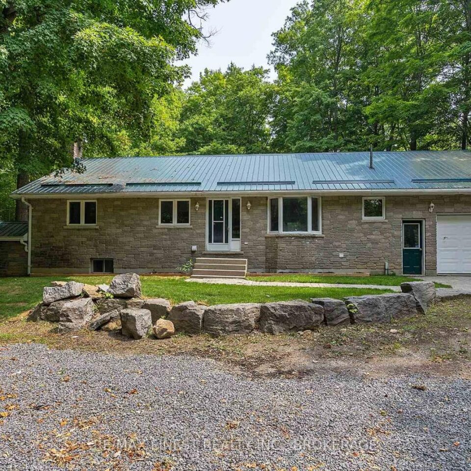918 Fry Road, Prince Edward County