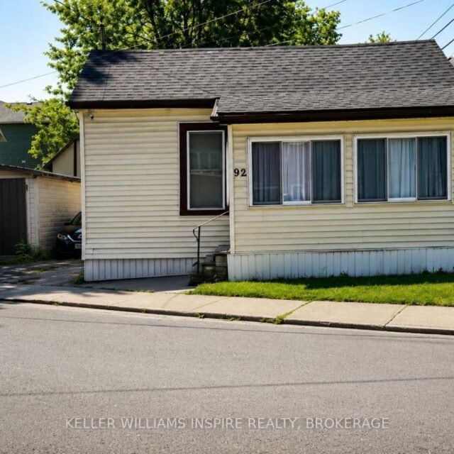 92 Elm Street, Kingston