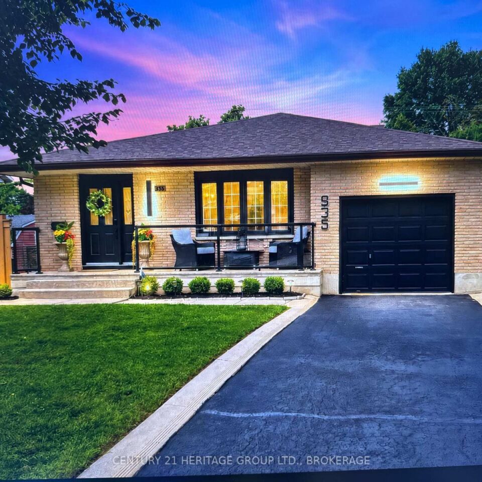 935 Pembridge Crescent, Kingston