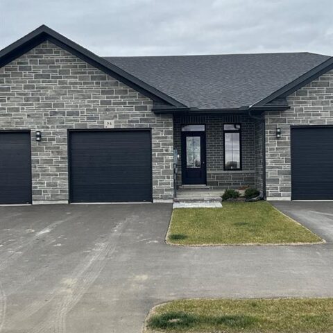 94 Raycroft Drive, Belleville