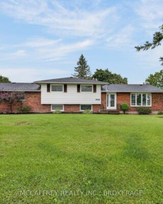 942 County Rd 1 E, Stone Mills