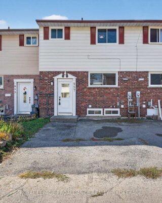 957 Oakview Avenue, Kingston