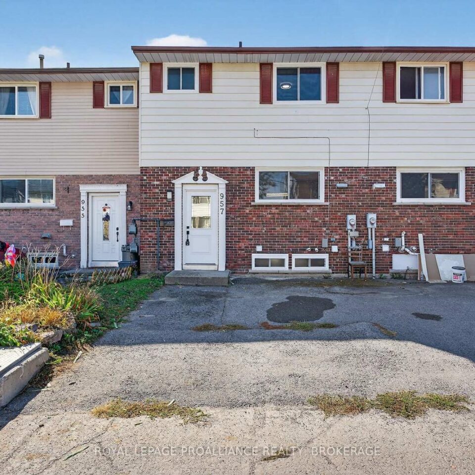 957 Oakview Avenue, Kingston