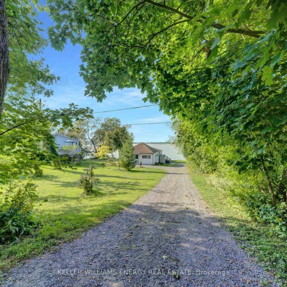96 Bishop Lane, Prince Edward County