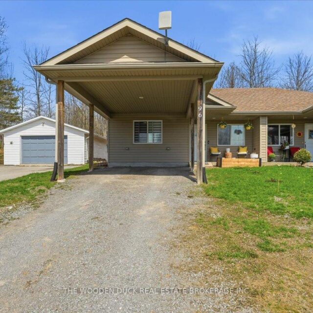 96 Livingstone Avenue W, Centre Hastings