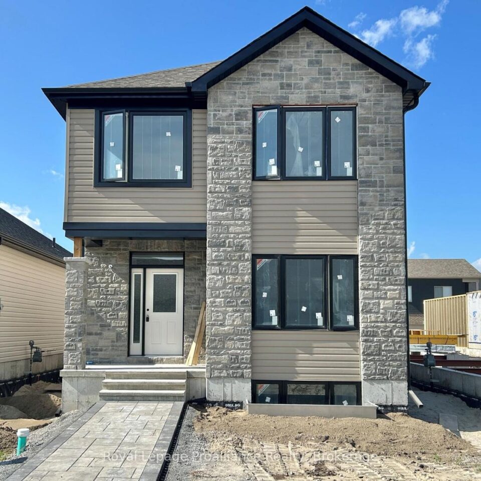 97 Athabaska Drive, Belleville