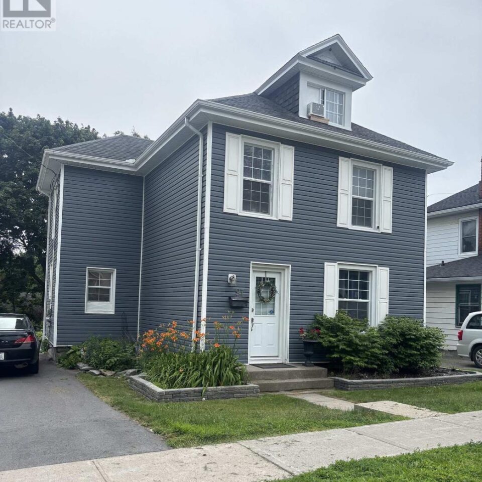 97 Spring Street, Quinte West