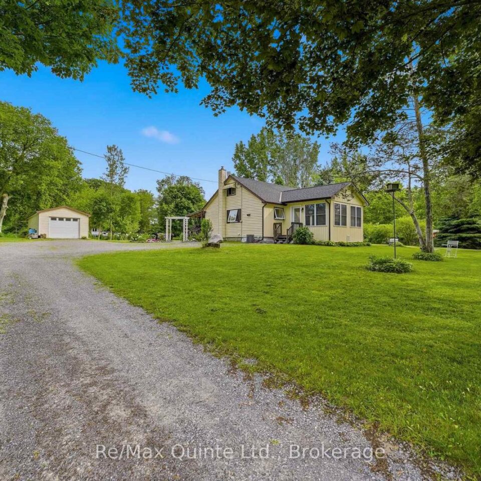 97c County Road 18, Prince Edward County