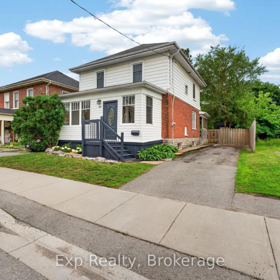 98 Cedar Street, Belleville
