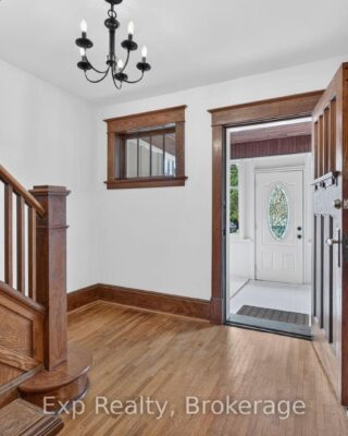 98 Cedar Street, Belleville