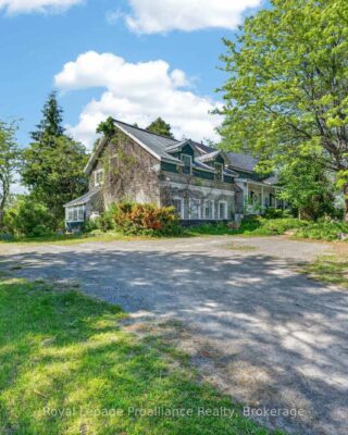 98 Frankford Road, Quinte West