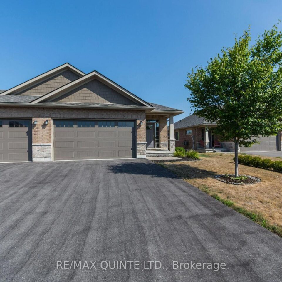 98 Spruce Gardens, Belleville