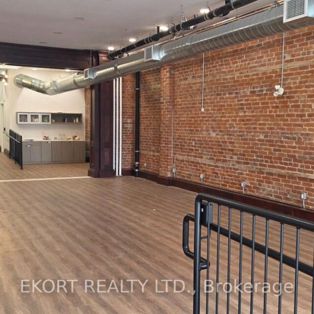 A – 249 Front Street, Belleville