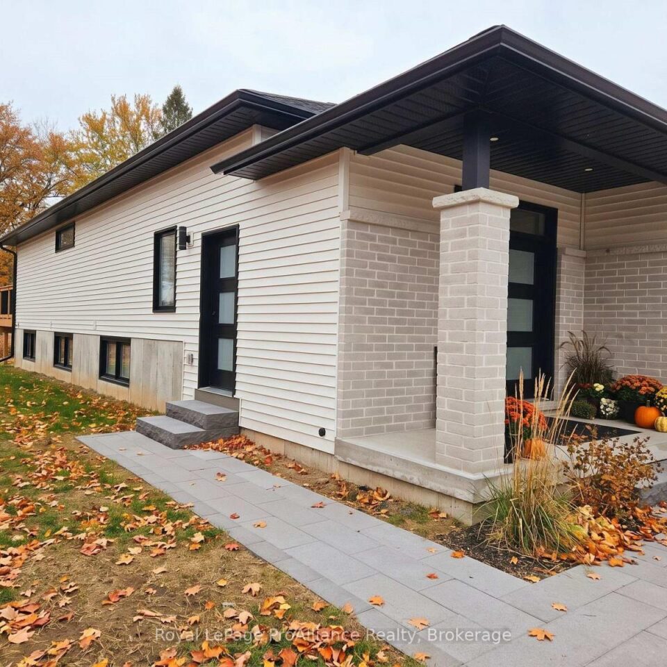 B – 8 Aldersgate Drive, Belleville