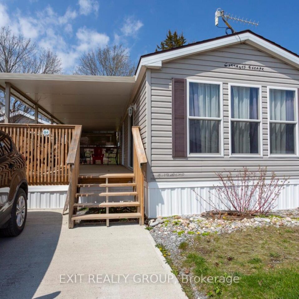 #d9 – 153 County Road 27, Prince Edward County
