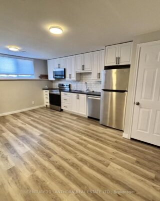 Lower – 3 1st Avenue, Prince Edward County