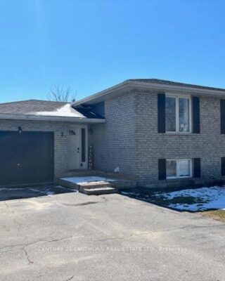 Lower – 3 1st Avenue, Prince Edward County