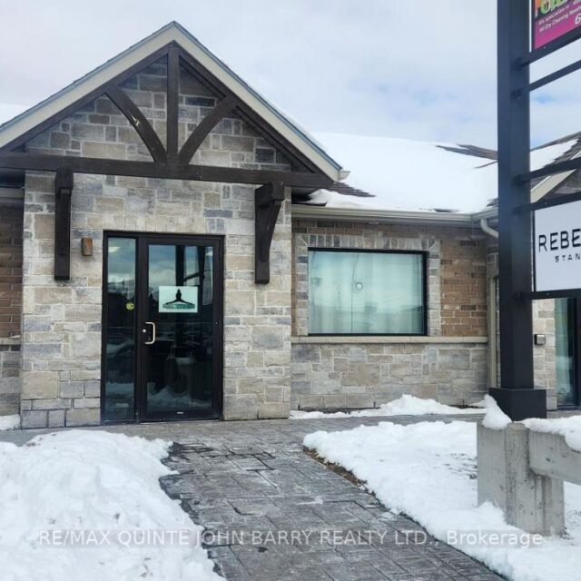 Unit 2 – 56 Middle Street, Quinte West
