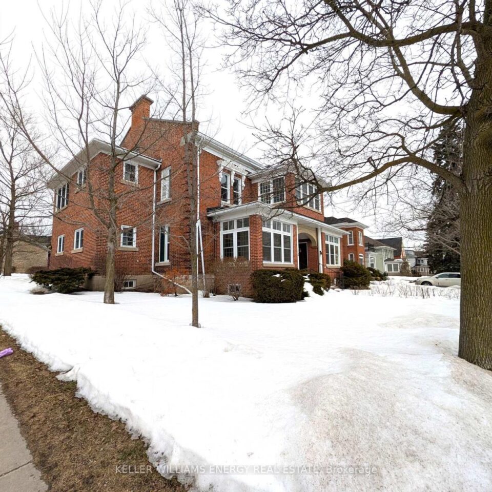 Unit 3 – 35 King Street, Prince Edward County